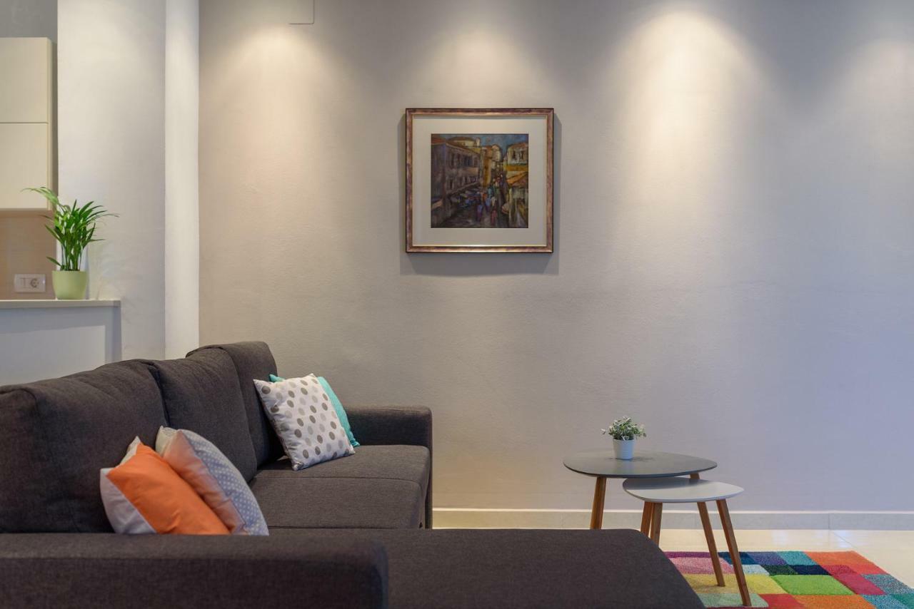 Apartment Perusko プーラ エクステリア 写真
